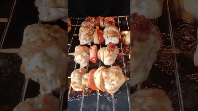шашлычкт в духовке 😀#шашлыки #шашлычки #шашлык смотреть онлайн