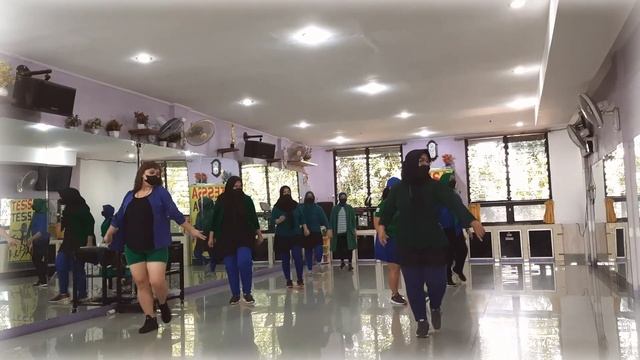 Leave the Door Open line dance - Sobrielo Phillip Gene, Shirley Bang, Natassha Murty смотреть онлайн