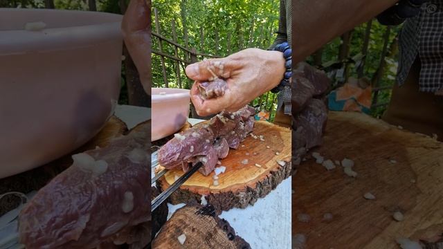 классический шашлык с луком и хлебом #шашлык #халяль #мясо #готовка #лучший #классический #рецепт