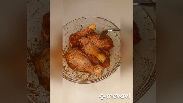 ПИРОГ С КУРОЧКОЙ, В СЛОЕНОМ ТЕСТЕ. смотреть онлайн