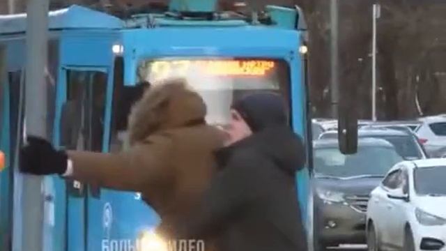 Оторвал язык