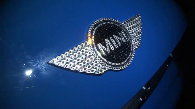 seven chen_Swarovski_汽車貼鑽_mini cooper countryman s LOGO_水晶 水鑽設計-1 смотреть онлайн