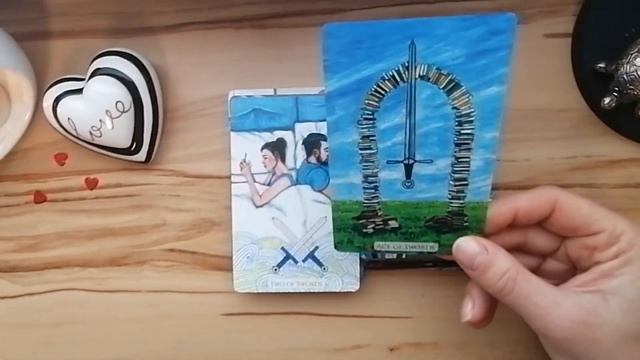 Modern Love Tarot 💕🌈просто такая модная любовь💙 #modernlovetarot смотреть онлайн