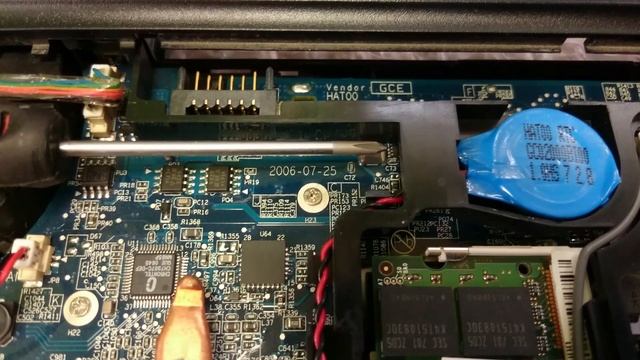 ноутбук HP compaq nc6400 / 14 лет ноуту. до сих пор в работе ) смотреть онлайн