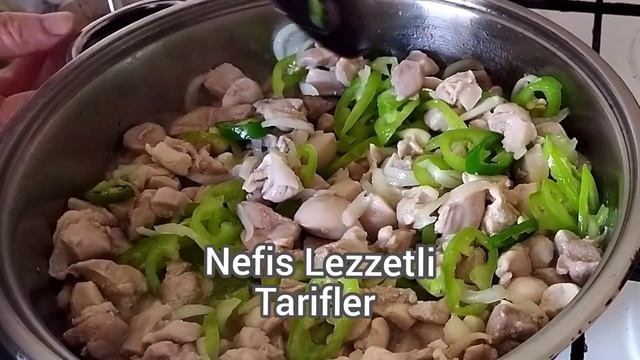 Lokum Sanki Mübarek👍Ekmeğinizi suyuna Bandırıp Yiyebileceğiniz Kendi Suyunda Pişen-Tavuk Sote Yemeğ смотреть онлайн