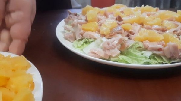 Салат "Гавайский" с копчёной курочкой