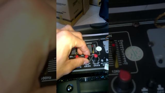TISO - LOA Q8S 2MIC GIÁ 1450K ( 0915486462 ) смотреть онлайн
