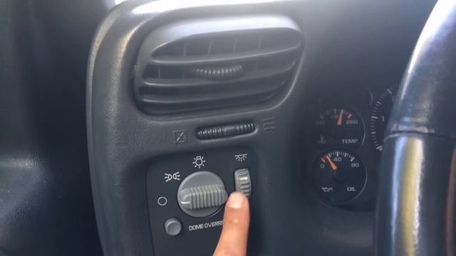 INTERIOR DOME LIGHT OPERATION CHEVY BLAZER