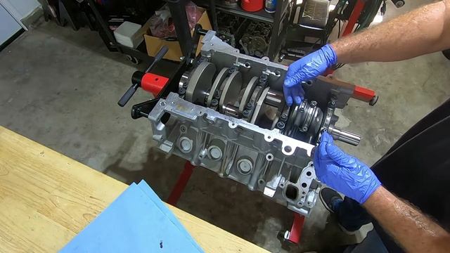 Pt 7 Finding Internal Clearance Issues - 5.0 Stroker 4.6 Teksid Engine Block смотреть онлайн