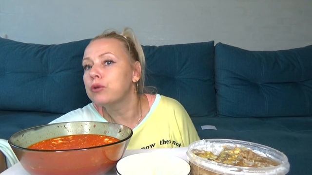МУКБАНГ БОРЩ С МАЙОНЕЗОМ, ХОЛОДЕЦ МАГАЗИННЫЙ И ЛУК РЕПКА/Mukbang еда на камеру/Русский мукбанг/ смотреть онлайн