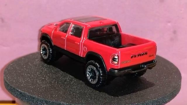 2020 RAM 1500 Rebel from Hot Wheels смотреть онлайн
