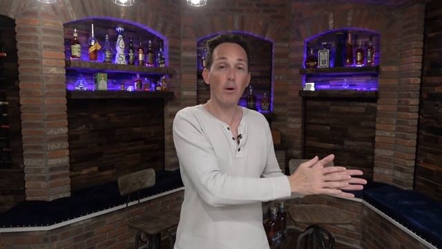 Cargo Ship Adrift With 4000 Cars aboard is a Billion Dollar Insurance Claim смотреть онлайн