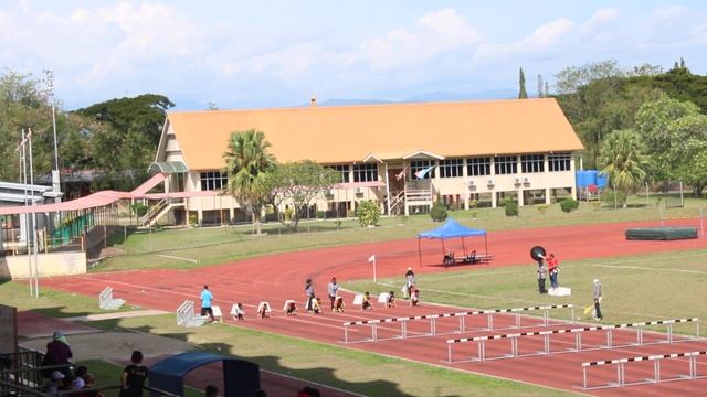 80 m Lari Berpagar Lelaki Akhir, Sukan Zon Apin-Apin 2018 смотреть онлайн