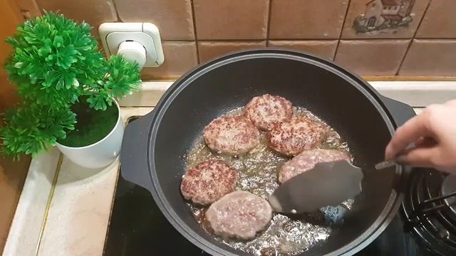 Ləzzətli Yumuşaq Kotletin Hazırlanması. Kotlet Və Kartov Qızartması/Котлеты и картофель фри