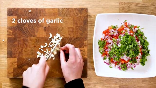 Vegan Polenta Patties with Salsa смотреть онлайн