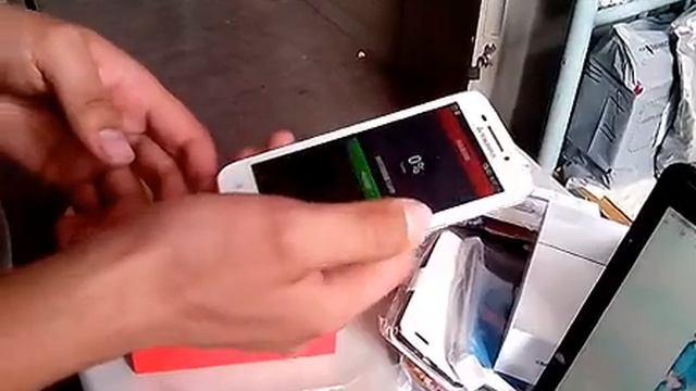 Lenovo S650 - 4.7" IPS MTK6582 Quad Core Android 4.2 Smartphone смотреть онлайн