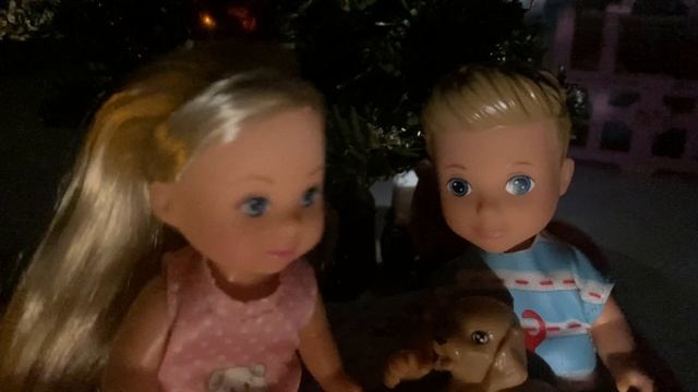 С НОВЫМ ГОДОМ поздравляем! Про ЕВИ и ТИМА! Веселая семейка Штеффи! Мультики с куклами Барби!