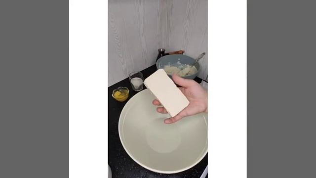 ватрушки с творогом и Сочники 😋 смотреть онлайн
