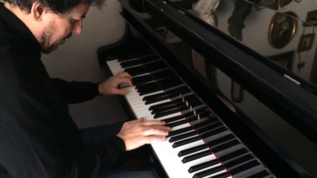 Cesar Benito - SABUESOS: Main Title Theme (Demo) смотреть онлайн