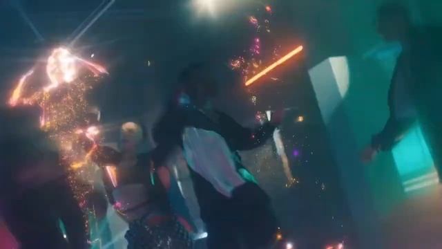 Kylie Minogue - Magic (reversed song and video) смотреть онлайн