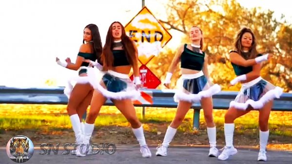 ♫ Throttle - Hit The Road Jack (Remix) ♫ Dance Video