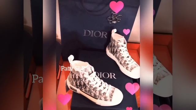 DIOR Oblique B23 Unboxing смотреть онлайн