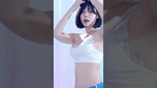 BJ 고라니율 golaniyule0 - Breathe (miss A) [4K ENHANCED] смотреть онлайн