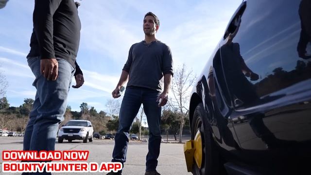 Driver and Cameraman Got KO'd смотреть онлайн