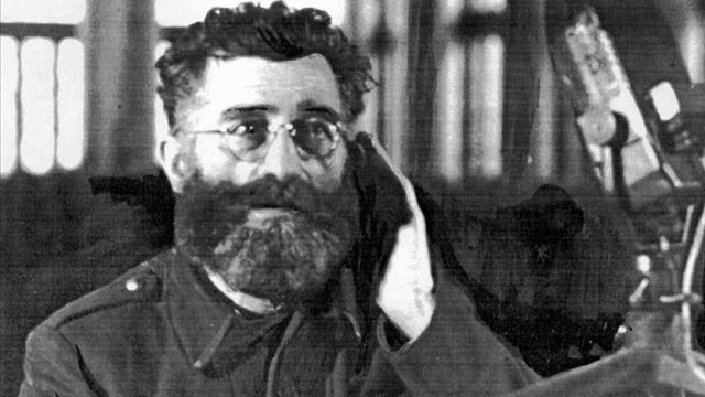 Драгољуб — Дража Михаиловић V Деo смотреть онлайн