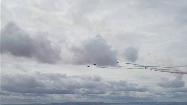 Red Arrows Barry Island 2017! смотреть онлайн