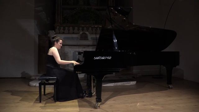 Serena Valluzzi plays L. van Beethoven: Sonata op.22 and F. Chopin: Scherzo op.54 n.4 смотреть онлайн