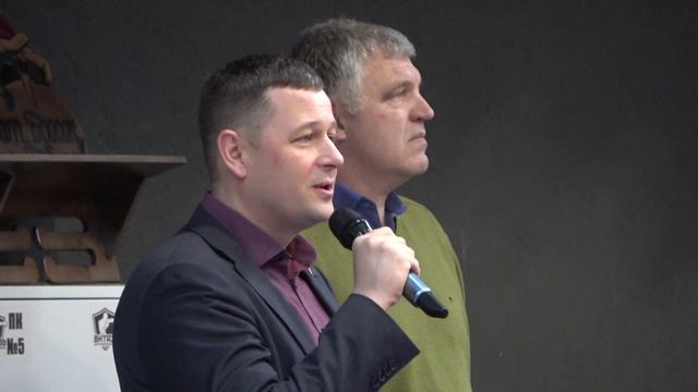 Новогодний праздник силы и ловкости! Первенство города по вольной и греко-римской борьбе смотреть онлайн