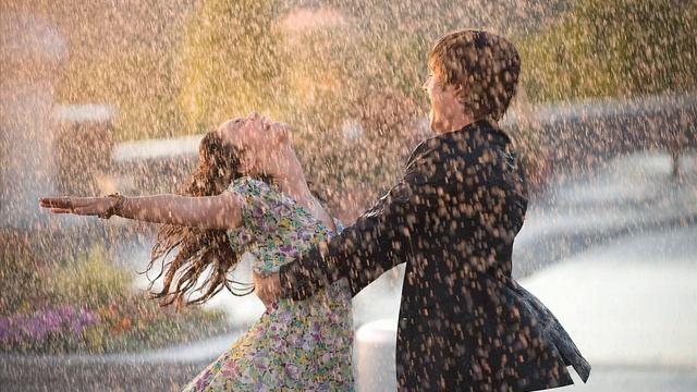 ☼Далеко от солнца и земли☼ смотреть онлайн