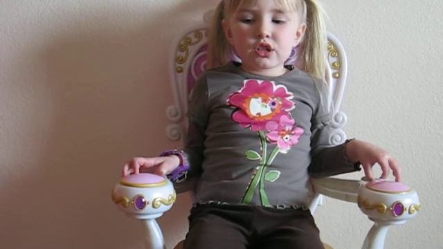 Стих Папа конь #дети #смешныедети #детство #короткиевидео #короткоевидео #шортс #стихи смотреть онлайн