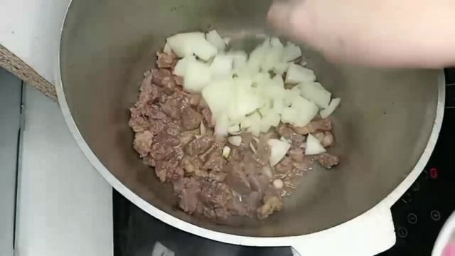 Дәмді гуляш.Вкусный Гуляш смотреть онлайн
