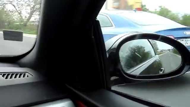 AUDI S5 vs 335i cabrio смотреть онлайн