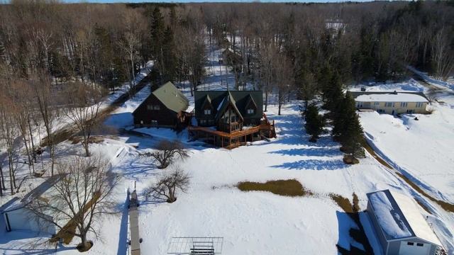13061 Erickson Road, Skandia, MI 49962 смотреть онлайн