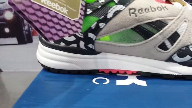 20150222 Reebok Classics 2015 Q1 Women Ventilator Co-Op Fashion Sneakers M46575 смотреть онлайн