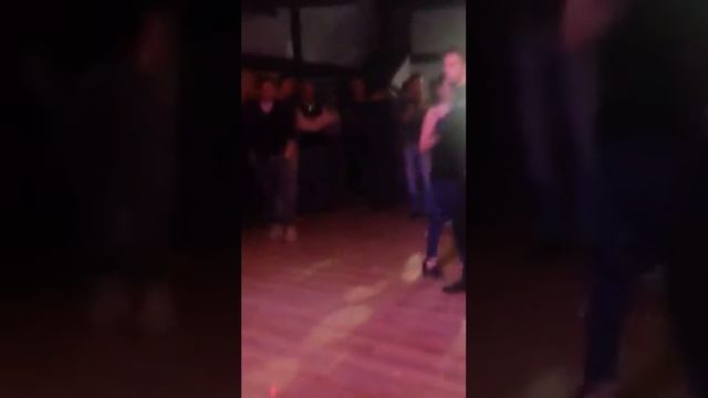 Andrea Kizomba con 2 Tach e Saida 5 смотреть онлайн