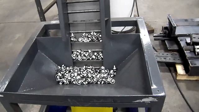 Titan Conveyors - Model 350 "Pro Feed" смотреть онлайн