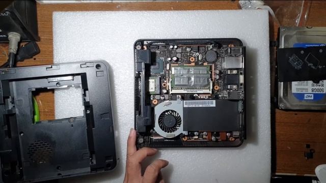 華碩 Asus mini pc Vivo PC VM60 disassembly смотреть онлайн