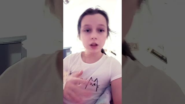 Лиза ,11 лет, Питер, жёлтый, нету домашних животных, серый!!!!!! смотреть онлайн