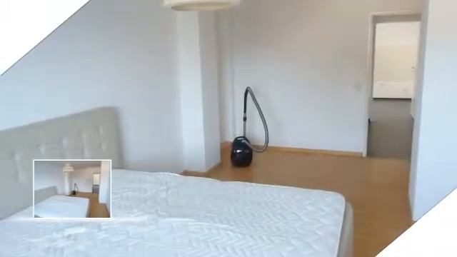 Jülich, Marktplatz 1a: Tolle renovierte 2 Zi.-Wohnung mit Balkon und Blick auf's Alte Rathaus смотреть онлайн