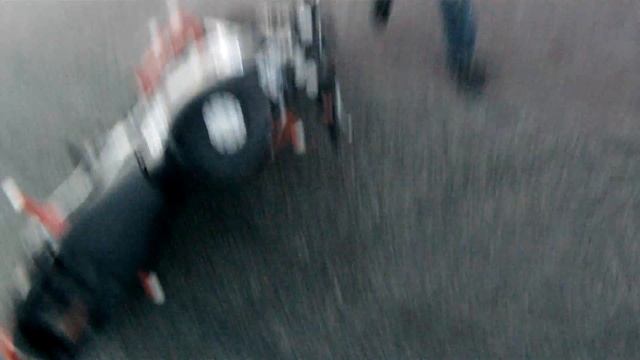 WHEELIE STUNT CRASH Gutek CBR 600 смотреть онлайн