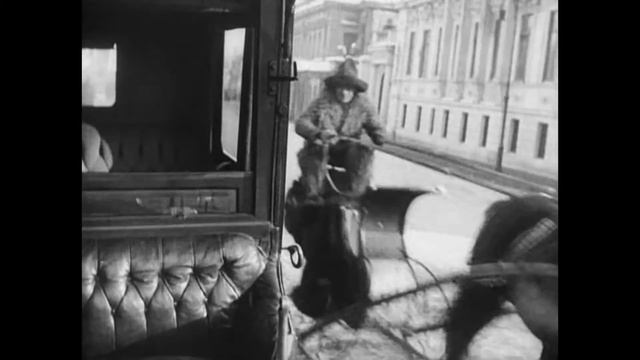THE EXTRAORDINARY ADVENTURES OF MR WEST IN THE LAND OF THE BOLSHEVIKS смотреть онлайн