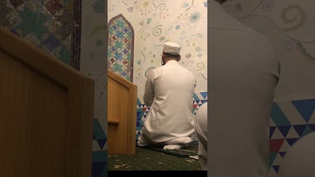 Имам Кори Шерали (рахимахуЛлах) - Дуа смотреть онлайн