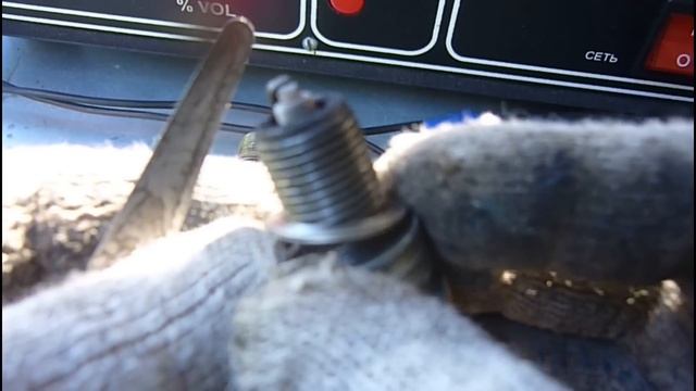 Как будет работать двигатель, если уменьшить зазоры на свечах зажигания смотреть онлайн