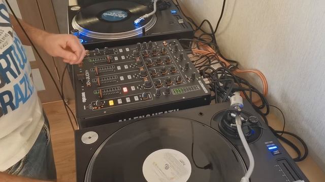 DJ Charlie Sedov - Jazzy House Latin mix смотреть онлайн