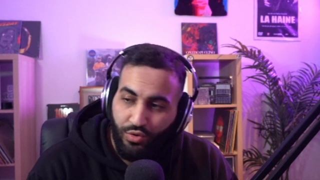 MÉDINE ME FAIT CHIALER SUR SA SESSION LIVE смотреть онлайн