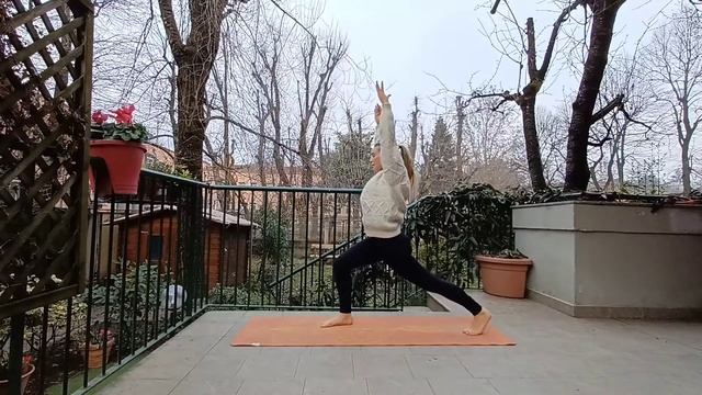 25 Minute Power Yoga for Strong Abs and Core - 2 Week Yoga Challenge Day 10 смотреть онлайн